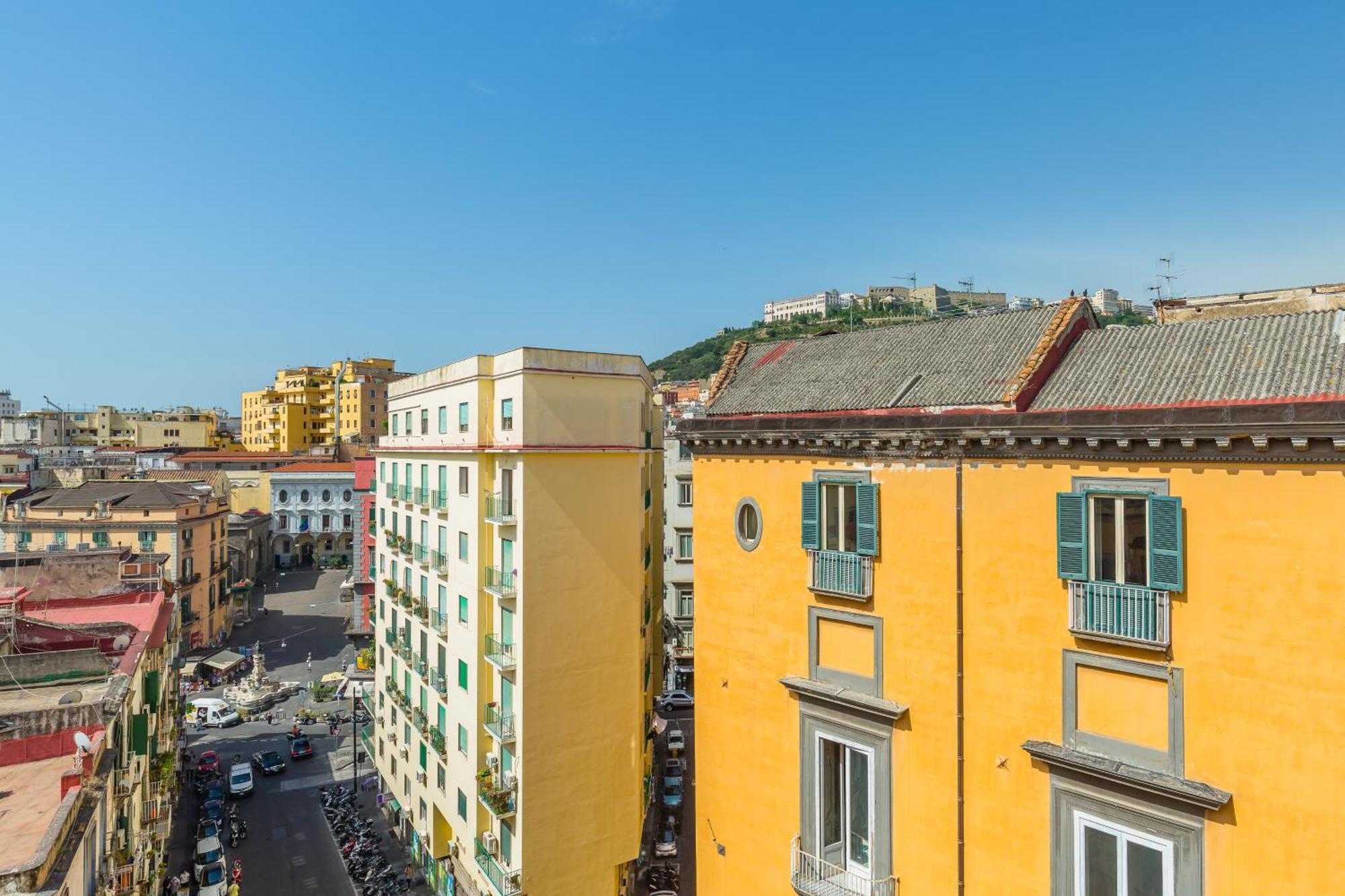 Residenza Trinita Maggiore Naples Luaran gambar