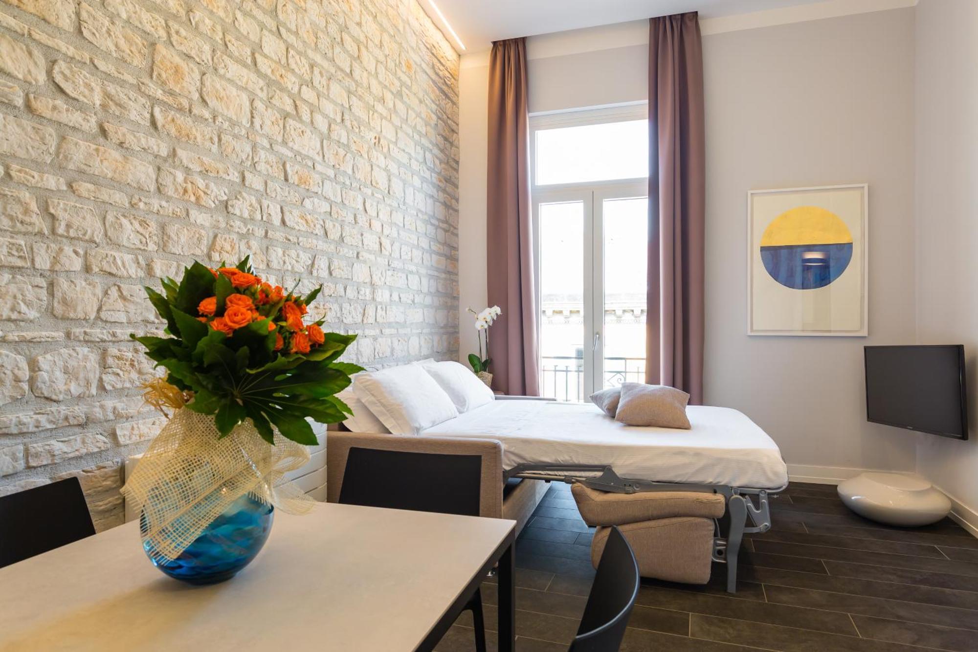 Residenza Trinita Maggiore Naples Luaran gambar